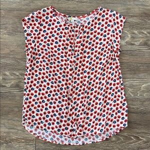 Boden Pleated Front Keyhole Red and Blue Floral Print Blouse Women's Size 8 EUC